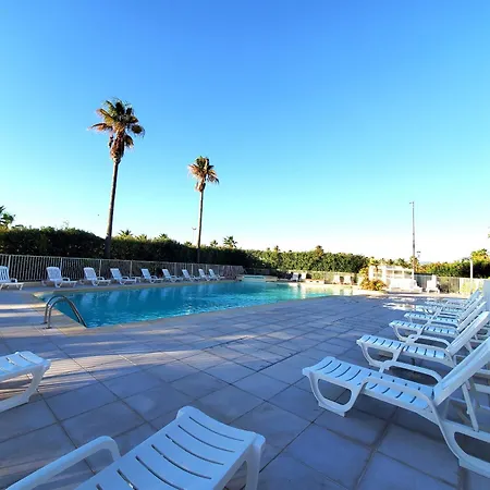 Appartement Vue Sur Port Pour Ce T2-3 Cap Hermes, 6 Cou